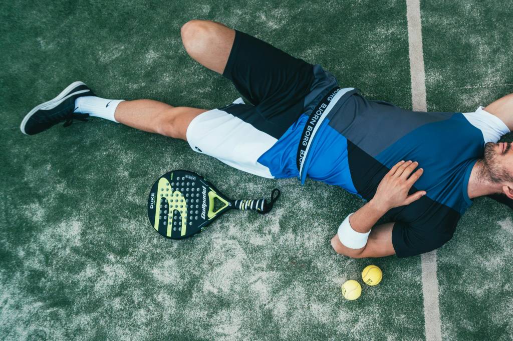 Le padel : un sport accessible qui offre une multitude de bénéfices