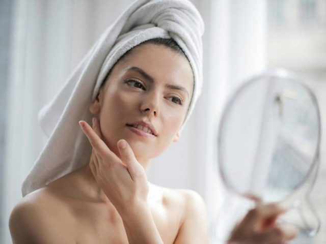 Lait corporel ou huile corporelle : Quel produit choisir pour votre peau ?