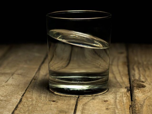 Les PFAS et Notre Chaîne Alimentaire : Ce que Vous Devez Savoir
